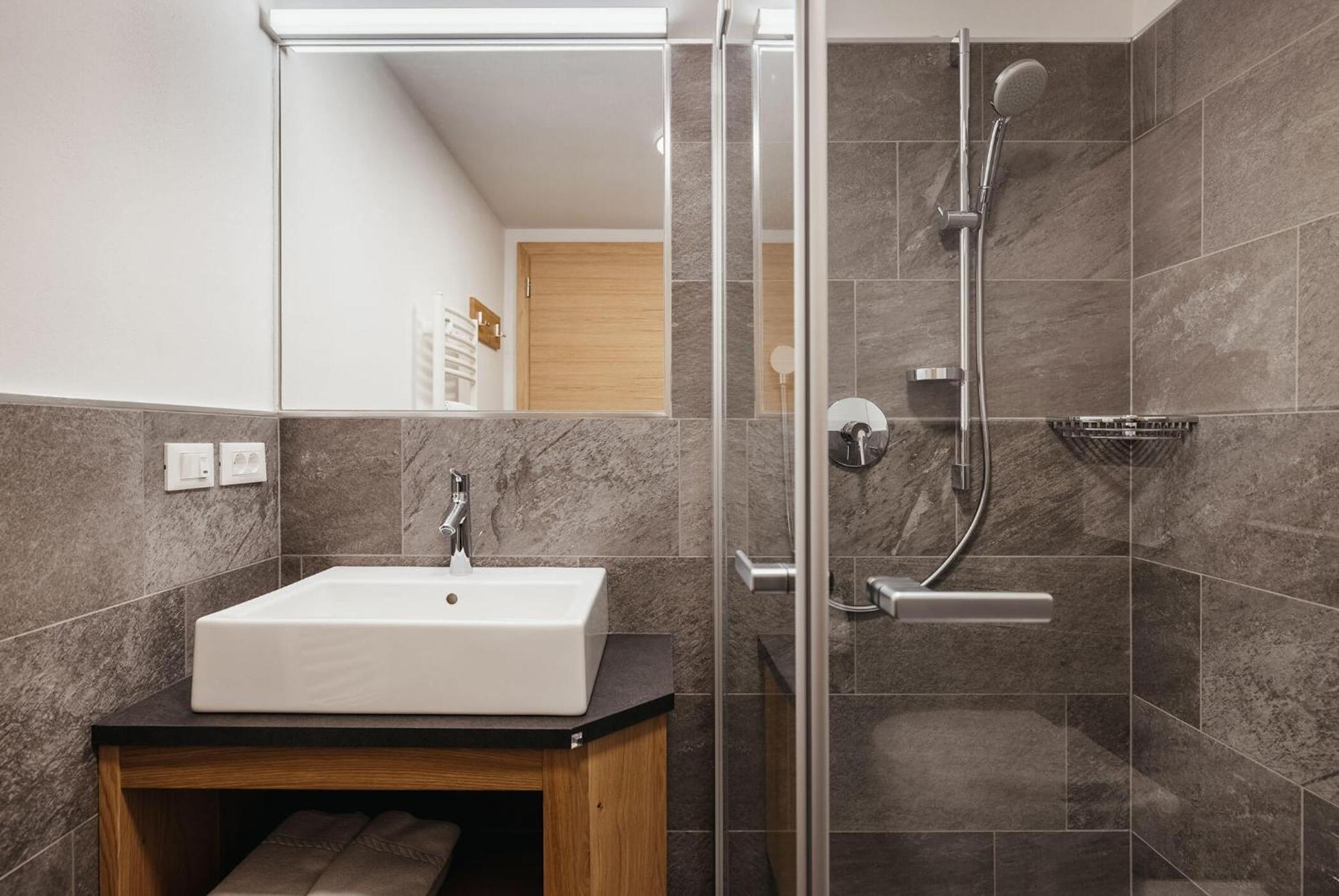 Apartment Roda De Ciar